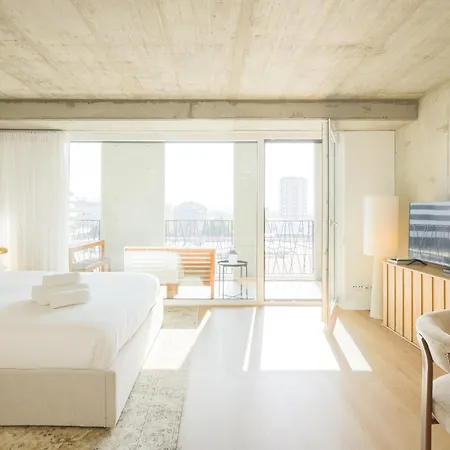 Inside Station Appartement