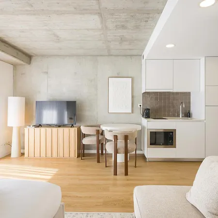 Appartement Inside Station